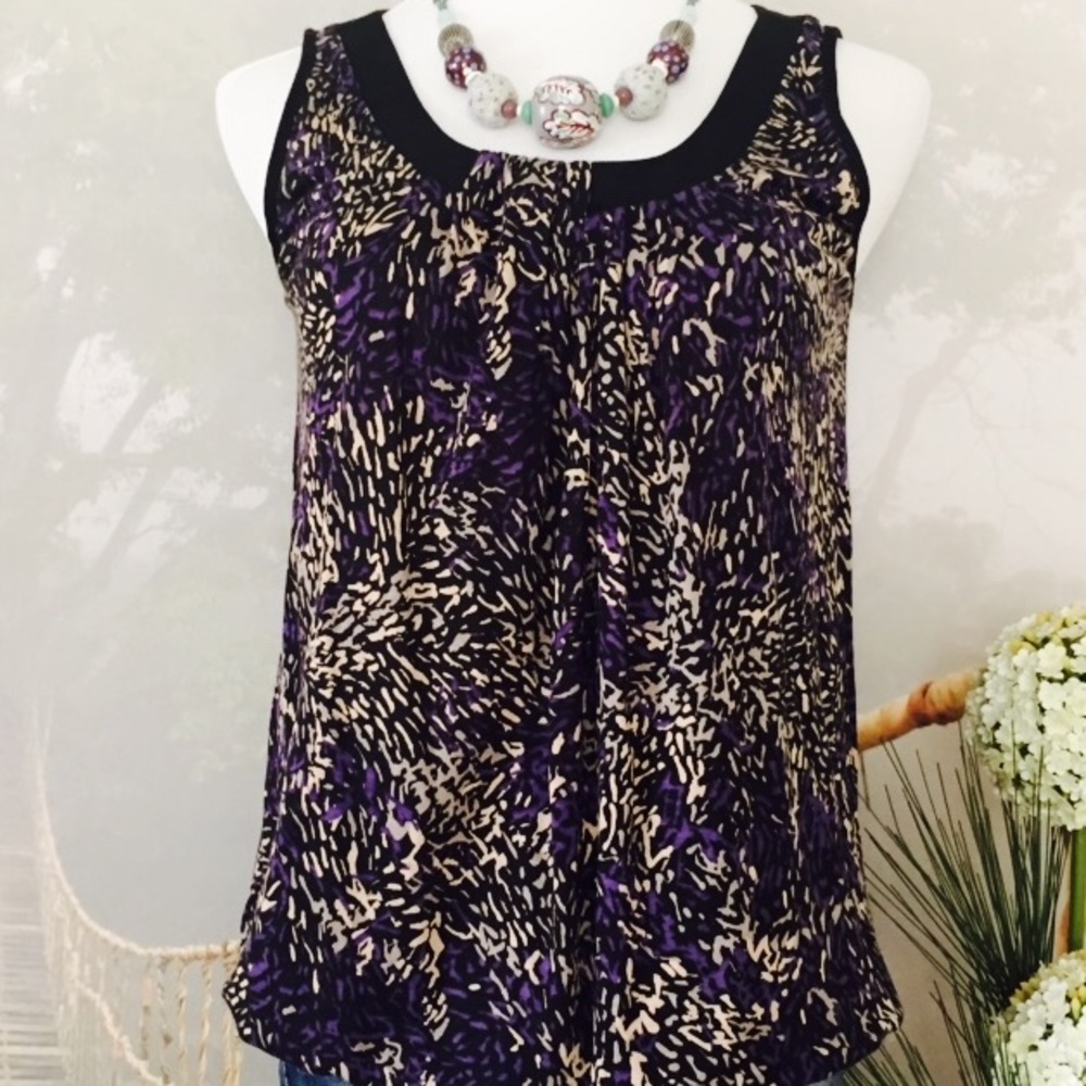 LOFT SLEEVELESS TOP